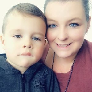 Meet your Posher, Taryn